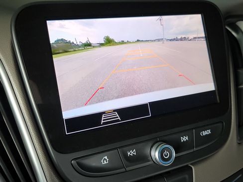 Used 2025 Chevrolet Malibu LT FWD image 20