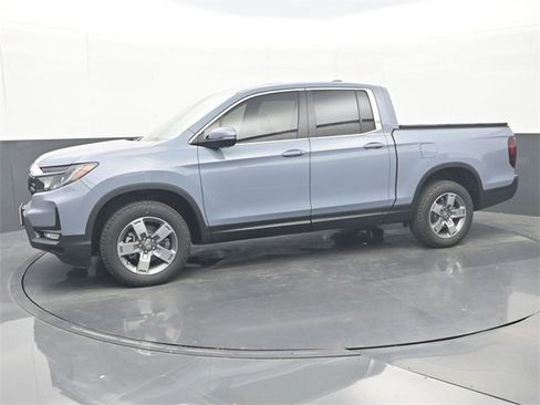 New 2025 Honda Ridgeline RTL image 4