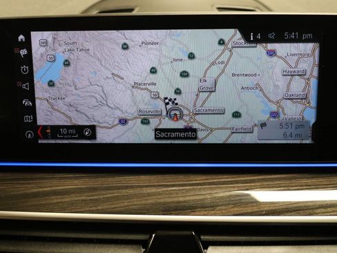 Used 2018 BMW 530i image 25