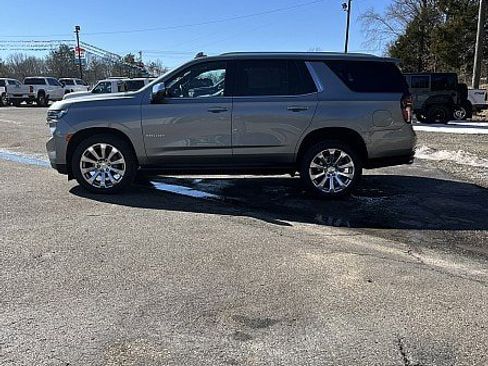 Used 2024 Chevrolet Tahoe Premier w/ Advanced Technology Package image 4