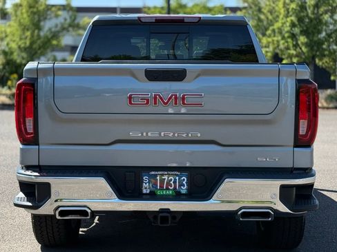 Used 2025 GMC Sierra 1500 SLT w/ SLT Premium Plus Package AWD/4WD image 4