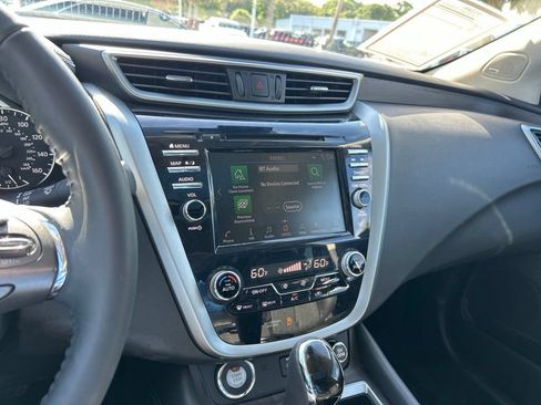 Certified 2024 Nissan Murano Platinum w/ Cargo Package FWD image 33