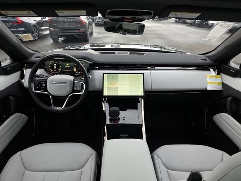 New 2026 Land Rover Range Rover Sport SE image 22