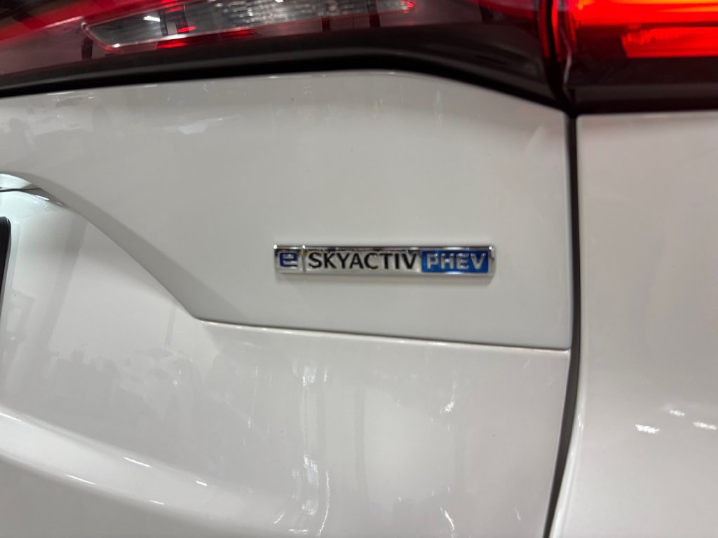 Used 2024 MAZDA CX-90 Plug-In Hybrid w/ Preferred AWD/4WD image 58