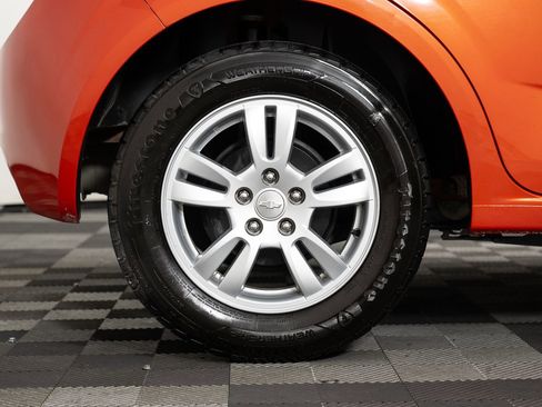 Used 2012 Chevrolet Sonic LT image 41