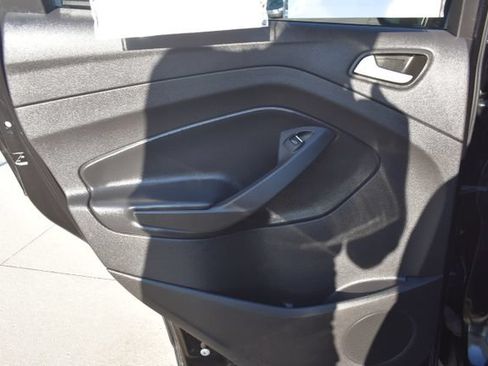 Used 2019 Ford Escape SEL AWD/4WD image 35