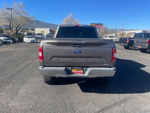 Used 2018 Ford F150 XLT image 4