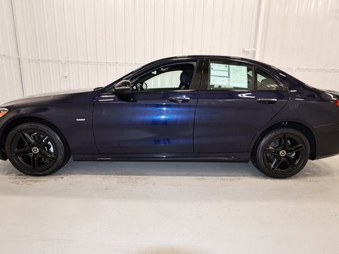 Used 2021 Mercedes-Benz C 300 4MATIC Sedan image 51