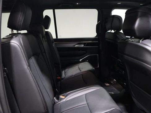 New 2026 Jeep Grand Wagoneer 4WD image 12