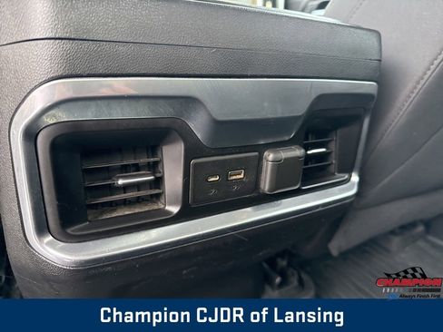 Used 2020 GMC Sierra 1500 Elevation image 14