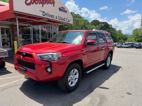 Used 2018 Toyota 4Runner SR5 Premium AWD/4WD image 1