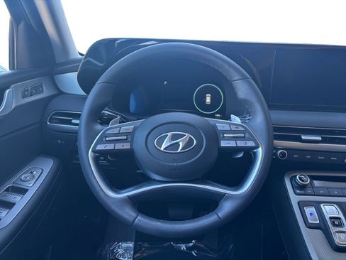 Used 2025 Hyundai Palisade SEL image 12