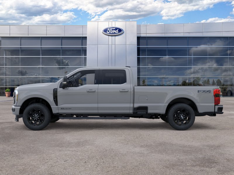 New 2026 Ford F350 Lariat w/ Black Appearance Package AWD/4WD image 3
