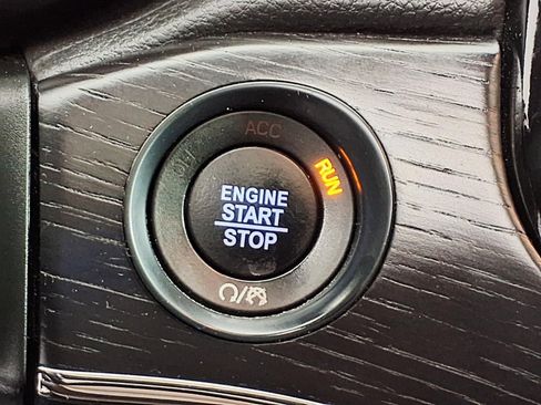 Used 2020 Jeep Grand Cherokee High Altitude AWD/4WD image 20