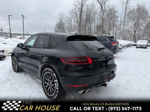 Used 2018 Porsche Macan S image 11