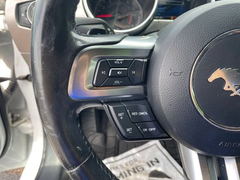 Used 2020 Ford Mustang Premium RWD image 14