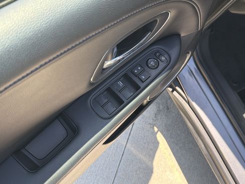 Used 2017 Honda HR-V EX-L image 15