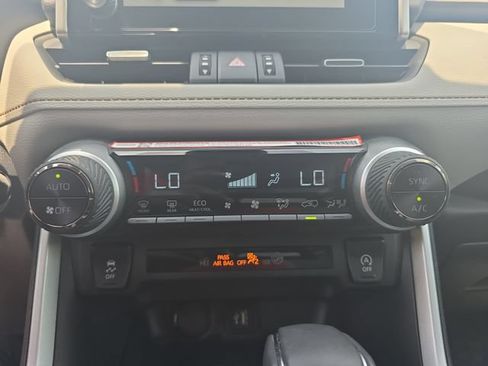 Used 2025 Toyota RAV4 XLE Premium FWD image 25