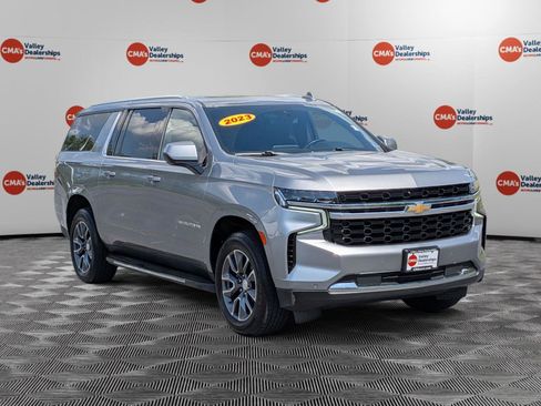 Used 2023 Chevrolet Suburban LS w/ Driver Alert Package AWD/4WD image 3