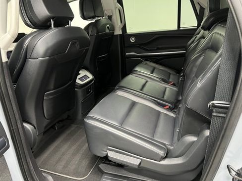 Used 2025 Lincoln Navigator L Reserve image 49