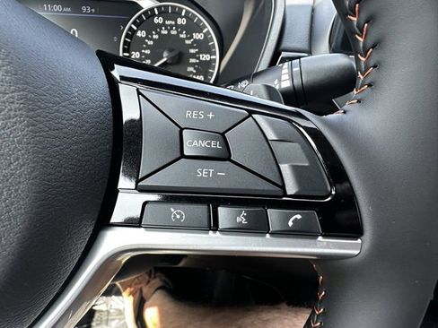 New 2025 Nissan Altima 2.5 SR w/ SR Premium Package image 31