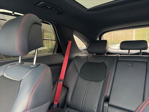 Certified 2024 Genesis GV70 2.5T w/ Sport Prestige Package image 7