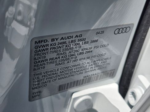 New 2025 Audi Q5 Premium Plus image 29