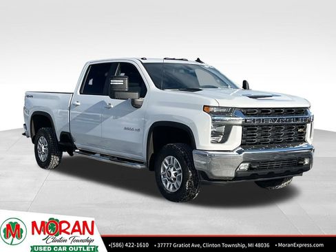 Used 2021 Chevrolet Silverado 2500 LT w/ Convenience Package image 8