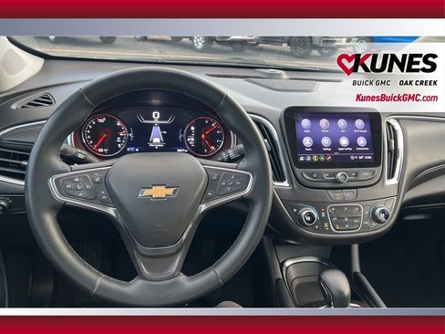 Used 2024 Chevrolet Malibu LT FWD image 21