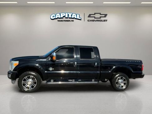 Used 2016 Ford F350 Platinum image 2