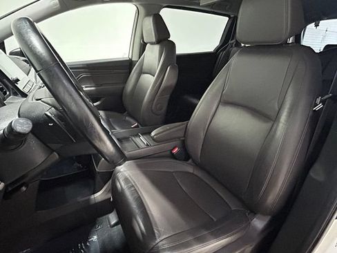 Used 2019 Honda Odyssey EX-L image 14