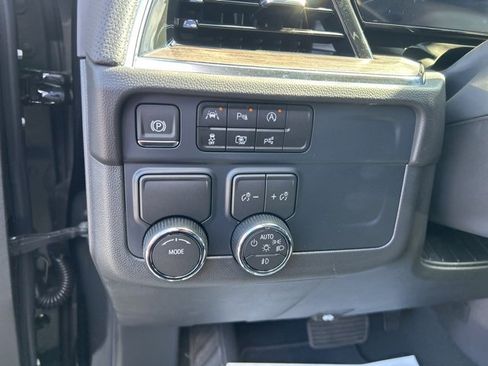 New 2026 Chevrolet Tahoe Premier image 18