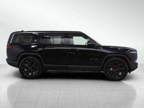 Used 2023 Rivian R1S Adventure image 6