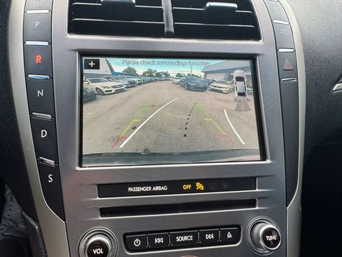 Used 2018 Lincoln MKZ Reserve w/ Climate Package FWD image 26