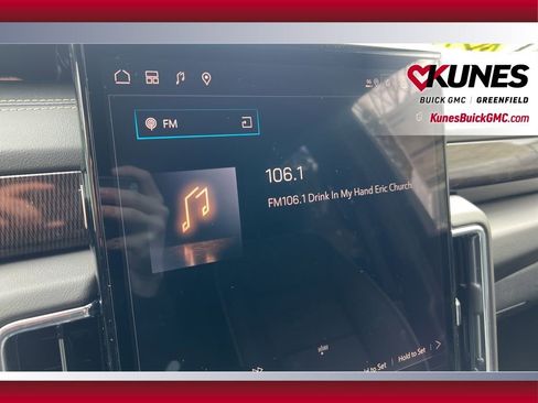 New 2026 GMC Yukon XL Elevation AWD/4WD image 25