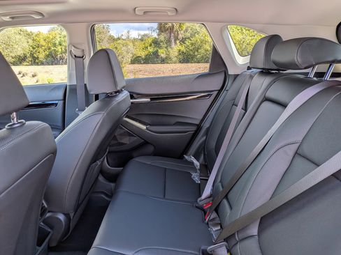 New 2026 Kia Seltos EX FWD image 14