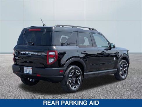 Used 2023 Ford Bronco Sport Outer Banks w/ Tech Package image 5