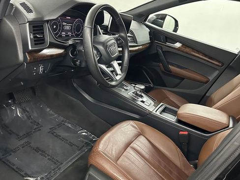 Used 2018 Audi Q5 2.0T Premium Plus w/ Premium Plus Package image 10