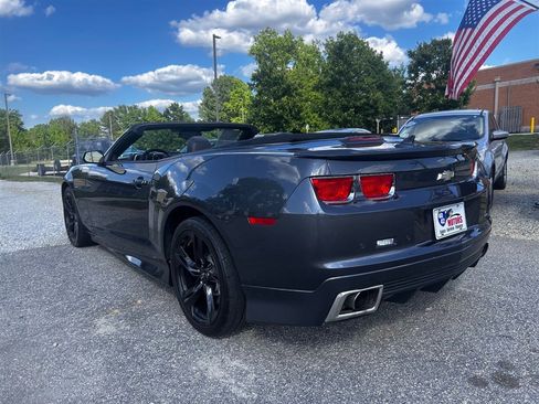 Used 2011 Chevrolet Camaro SS w/ LPO, Ground Effects Package RWD image 3