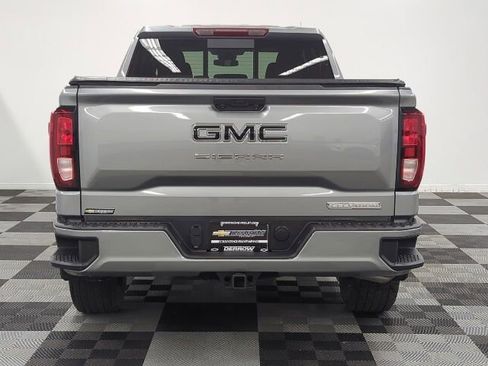 Used 2025 GMC Sierra 1500 Elevation w/ Preferred Package AWD/4WD image 6