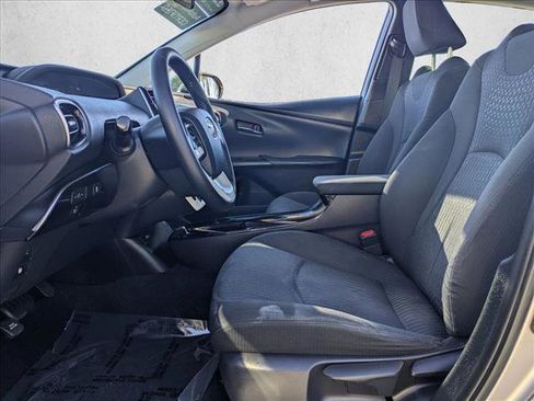 Used 2019 Toyota Prius Prime Plus image 16