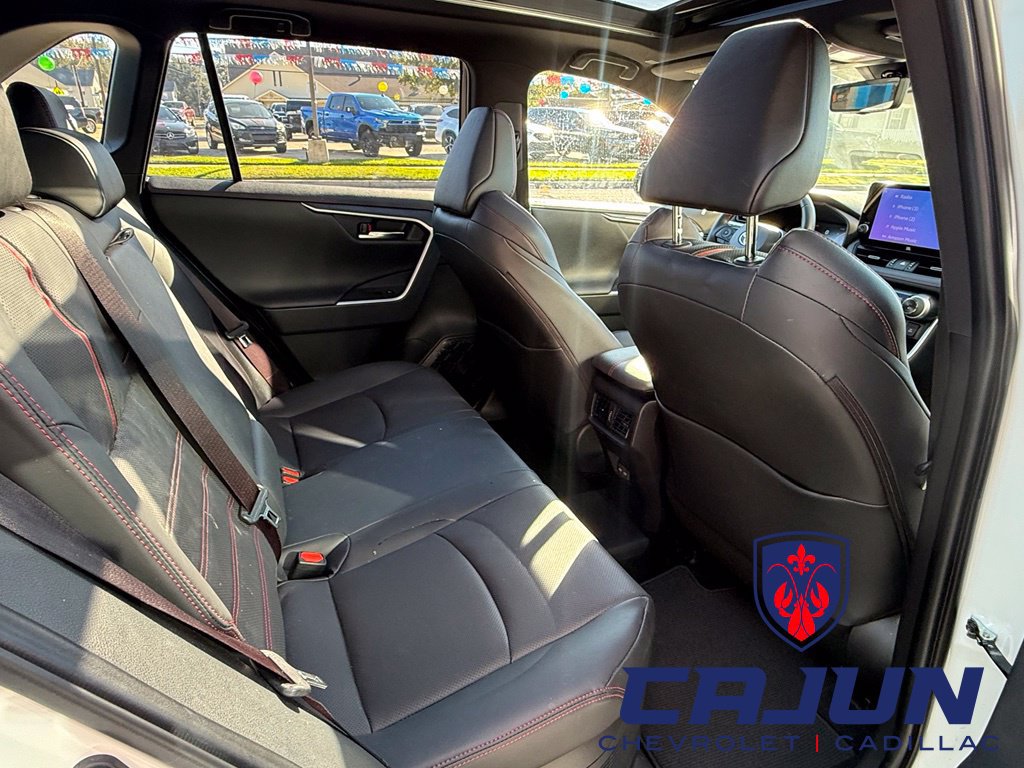 Used 2025 Toyota RAV4 XSE w/ Premium Package AWD/4WD image 27