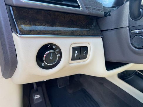 Used 2014 Lincoln MKT AWD w/ Equipment Group 201A image 14