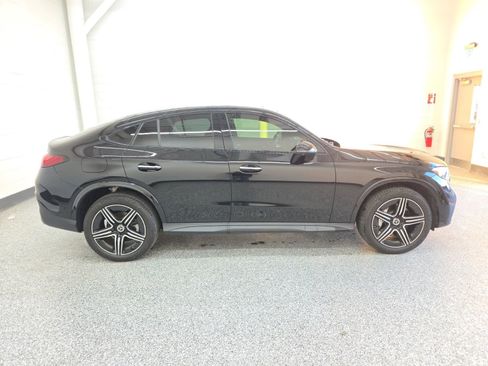 Used 2024 Mercedes-Benz GLC 300 4MATIC image 6