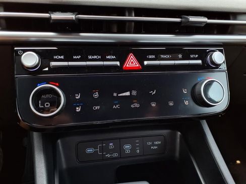 New 2025 Hyundai Santa Cruz Limited AWD/4WD image 18