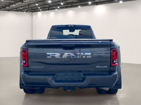 Used 2025 RAM 3500 Big Horn AWD/4WD image 6