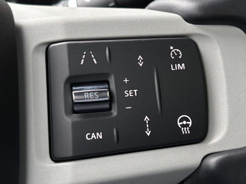Used 2024 Land Rover Defender 110 S AWD/4WD image 50
