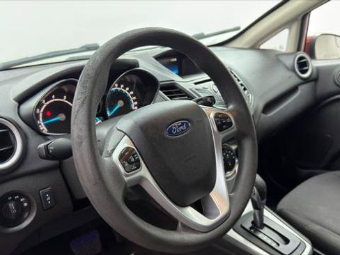 Used 2018 Ford Fiesta SE FWD image 23