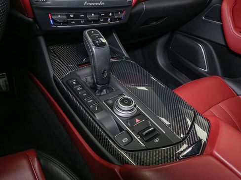 Used 2020 Maserati Levante S GranSport image 37