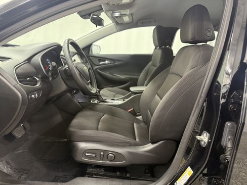 Certified 2024 Chevrolet Malibu RS image 14